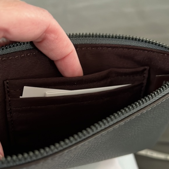 Authentic. Coach Cancer Zodiac Gray Pebbled Leather Wristlet. - Picture 3 of 4